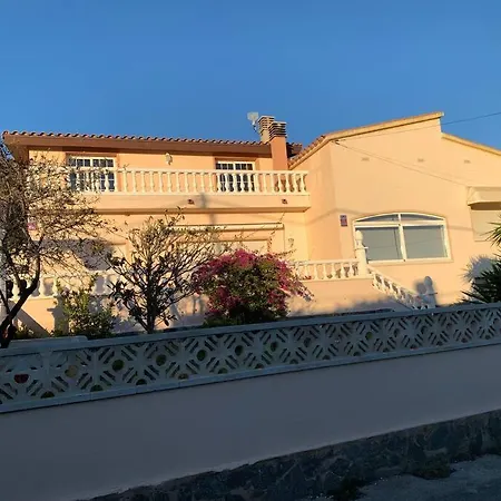 Villa Leo Con Vistas Al Mar Y Piscina Privada Roses Exterior photo