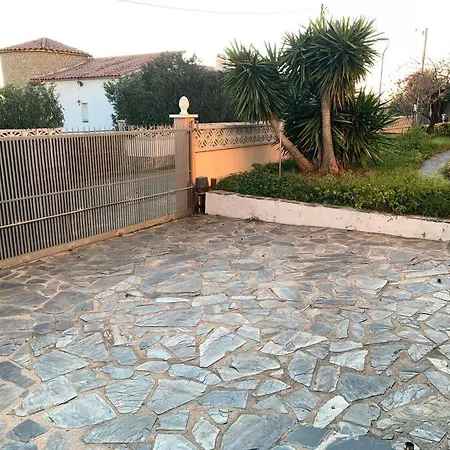 Villa Leo Con Vistas Al Mar Y Piscina Privada Roses Exterior photo